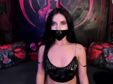 Chaturbate Live Sex Cam of kylie_foxx1
