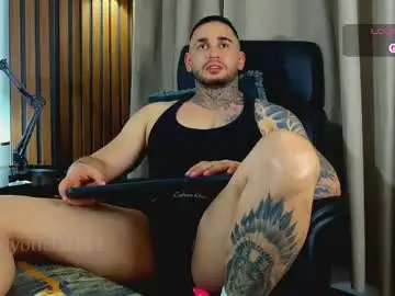 Chaturbate Free Porn Cam of martin_colby05