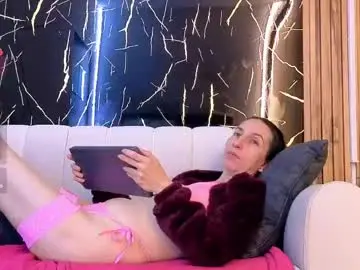 Chaturbate Best live sex cam show of starlight_mature11_aws