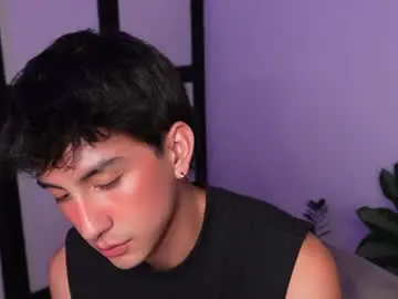 Chaturbate Live Sex Cam of sweettaaron