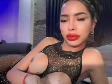 Chaturbate Live Sex Cam of asianhugecockcindy