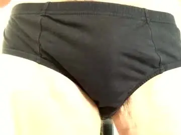 Chaturbate Live Porn of charlieg123