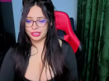 Chaturbate Live Porn of charlottee_lovee69