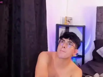 Chaturbate Watch Live Sex Cams of cristopher_russo