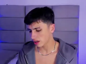 Chaturbate Live Sex Cam of joshclaarktt