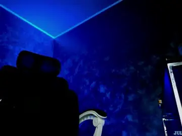 Chaturbate Adult Video Chat of juliusmasters