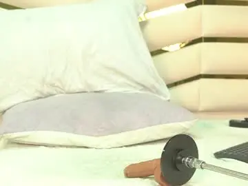 Chaturbate Live Porn of kaarol_sm