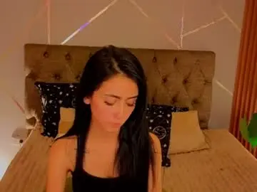 Chaturbate Live Sex of _coraliinee_