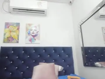 Chaturbate Adult Webcam of daniela_sexy18_