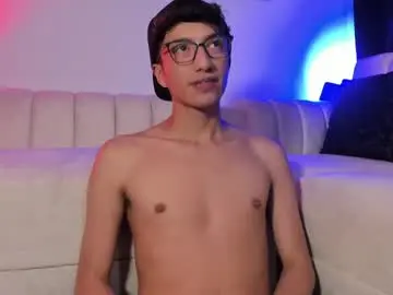 Chaturbate Sex Chat of mhatias_