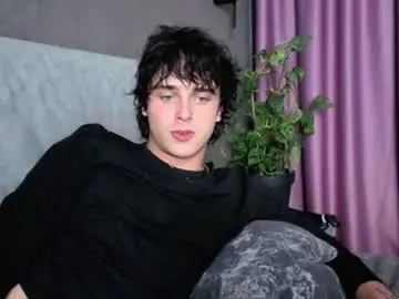 Chaturbate Free Porn Cam of boyfromanothercity