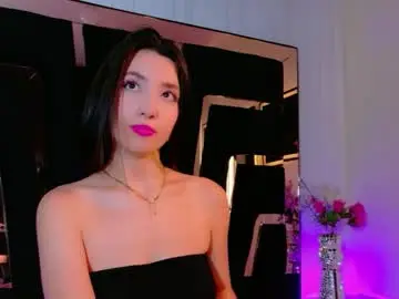 Chaturbate Live Sex of mialovelyn