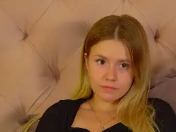Chaturbate Live Sex Cam of milanabalmain