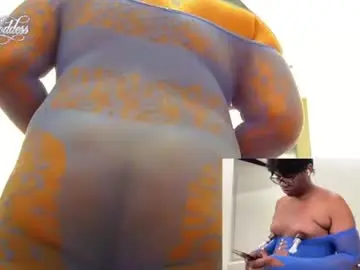 Chaturbate Live Sex Cam of sissyblkgoddess_