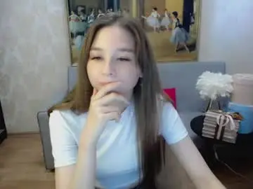 Chaturbate Live Sex Cam of cute_shyg