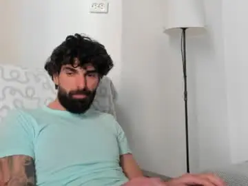 Chaturbate Adult Video Chat of cuteeboy