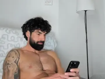 Chaturbate Live Porn of cuteeboy
