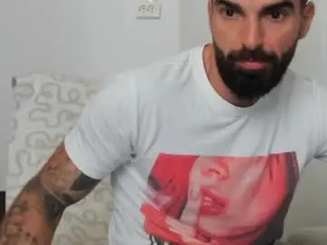 Chaturbate Free Porn Cam of cuteeboy