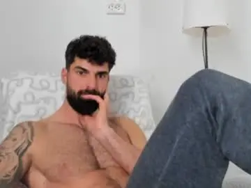 Chaturbate Live Porn of cuteeboy