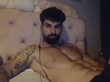 Chaturbate Watch Live Sex Cams of cuteeboy