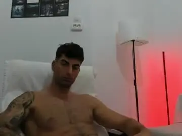 Chaturbate Watch Live Sex Cams of cuteeboy