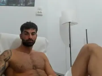 Chaturbate Live Porn of cuteeboy