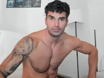 Chaturbate Free Porn Cam of cuteeboy