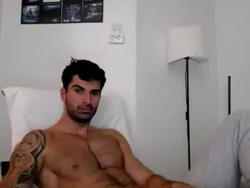 Chaturbate Live Porn of cuteeboy