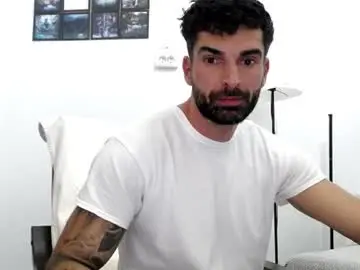 Chaturbate Free Porn Cam of cuteeboy