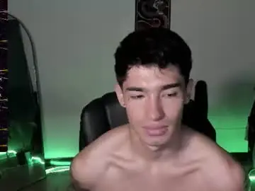 Chaturbate Best live sex cam show of damon_333