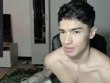 Chaturbate Best live sex cam show of damon_333