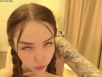 Chaturbate Free Porn Cam of didiactive
