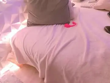 Chaturbate Live Sex Cam of isabell3_