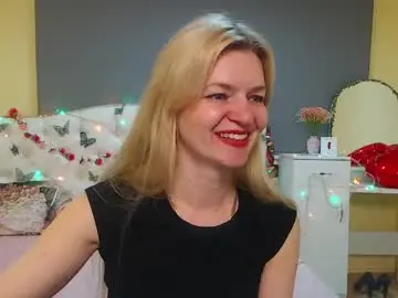 Chaturbate Watch Live Sex Cams of melissatylerbb