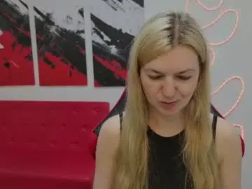 Chaturbate Live Sex Cam of melissatylerbb