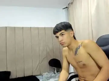 Chaturbate Adult Webcam of pipe_hot04