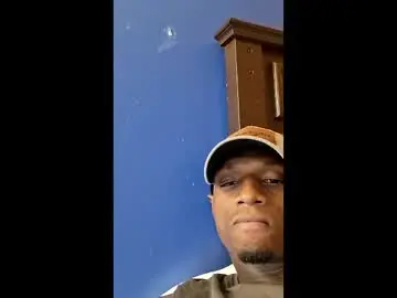 Chaturbate Live Porn of zeke1288474765