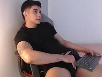 Chaturbate Live Sex Cam of adama_soa