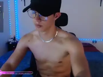Chaturbate Nude Webcam of brandon_starkk