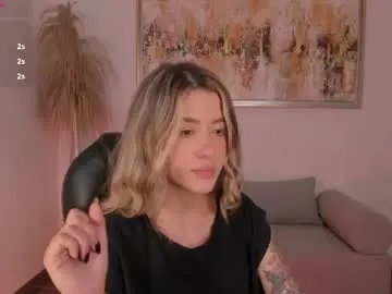 Chaturbate Watch Live Sex Cams of evebenson
