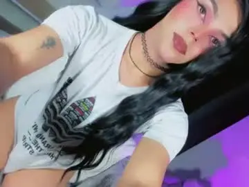 Chaturbate Best live sex cam show of flora_wixn