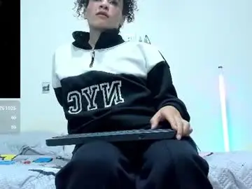 Chaturbate Watch Live Sex Cams of louise_22cm