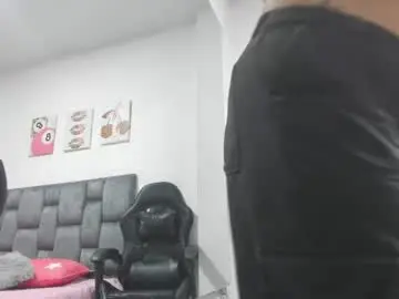 Chaturbate Adult Video Chat of madison_rosee1