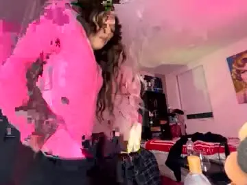 Chaturbate Adult Webcam of yungfemslut