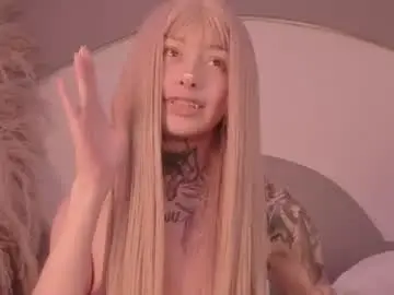 Chaturbate Free Live Porn of zhally_dee