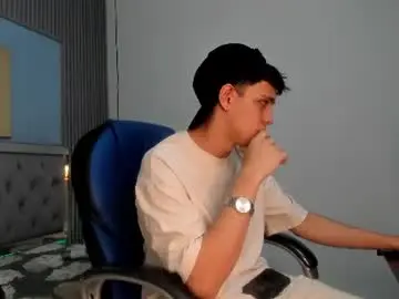 Chaturbate Watch Live Sex Cams of ethanx18