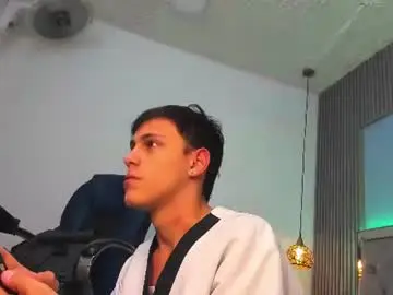 Chaturbate Private Sex Chat of ethanx18
