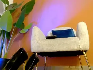 Chaturbate Watch Live Sex Cams of aveline_nuit