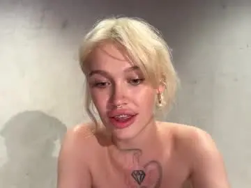 Chaturbate Sex Chat of golden_alinee