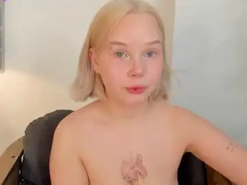 Chaturbate Free Live Porn of shy_nikka_4you